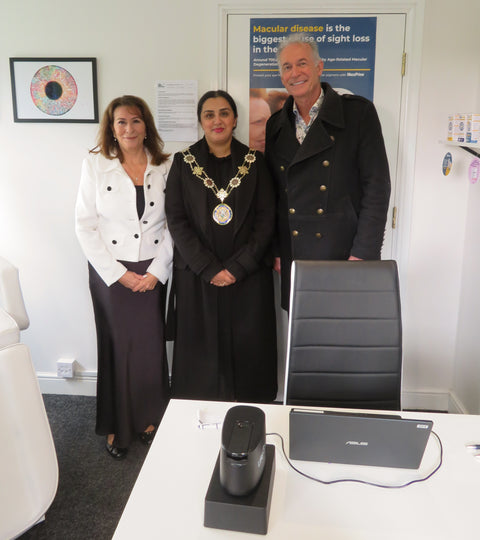 Free health screening day at new eye clinic opened in Huddersfield